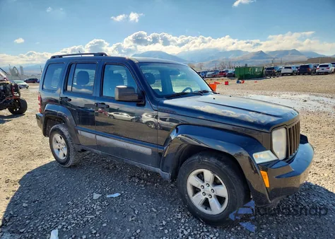 2012 Jeep Liberty Sport из США, поврежденный, VIN 1C4PJMAK3CW116071